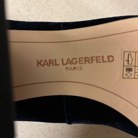 KARL LAGERFELD NAVY VELVET HEELS SZ 10/41B - Picture 2 of 7